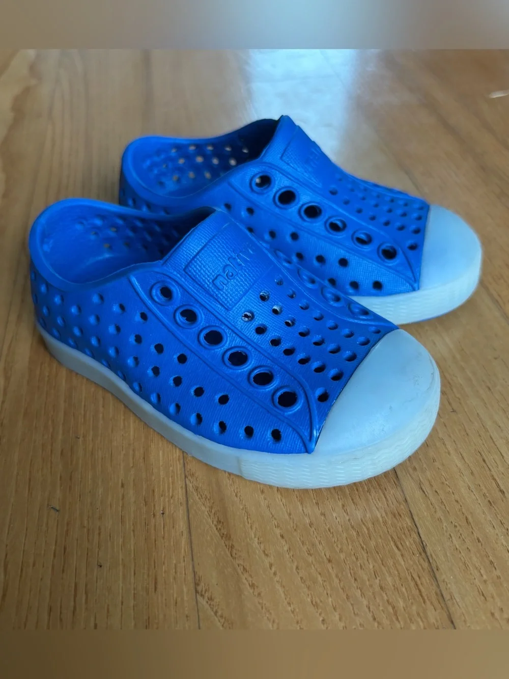 Native Jefferson slip-on sneakers Little Boys Shoes Royal Blue Kids Size C4